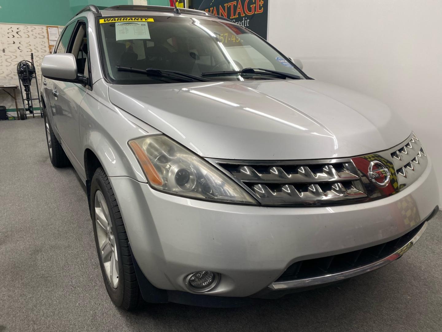 2007 SILVER Nissan Murano S AWD (JN8AZ08W67W) with an 3.5L V6 DOHC 24V engine, Automatic CVT Overdrive transmission, located at 533 S West End Blvd., Quakertown, PA, 18951, (877) 257-4995, 40.343994, -75.303604 - INCLUDED IN THE SALE PRICE OF EVERY VEHICLE: 48 Hour Money Back Guarantee 6 Month - 6,000 Mile Warranty Brand New PA State Inspection & Emission $10 Oil Changes for the Life of the Loan Complete CARFAX - Photo#2